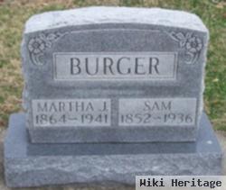 Martha J Summerlott Burger