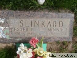 Minnie E. Jahns Slinkard