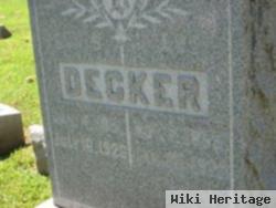 Louis Decker