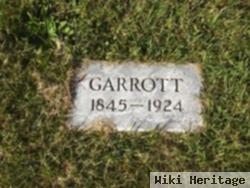 Garrott Schrouder