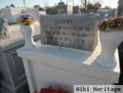 Lunez Guidry