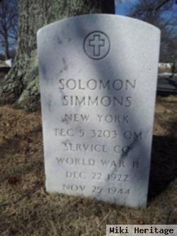 Solomon Simmons