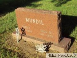 Fred F Mundil