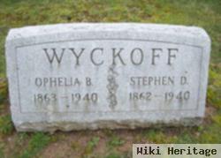 Stephen D Wyckoff