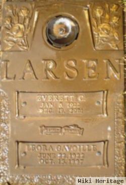 Leora Gavoille Larsen