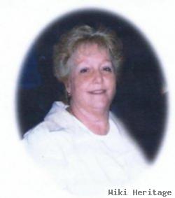 Doris "dee" Carr Cundiff