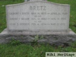 Leah S Herbein Bretz