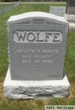Joseph S Wolf