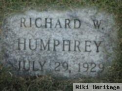 Richard W Humphrey