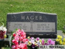 Gladys P Mager