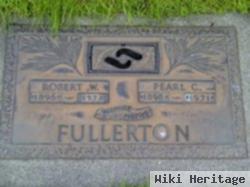 Robert W Fullerton