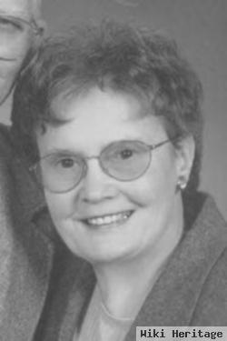 Martha L. Reidhaar Geis