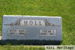 Oscar L Holl