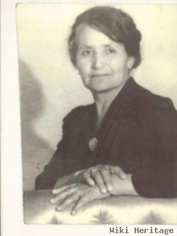 Carmelita Griego Romo