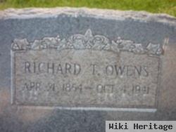 Richard T Owens