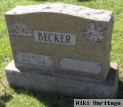 Ronald L Becker, Sr