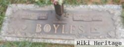 Loretta Fay Boyles