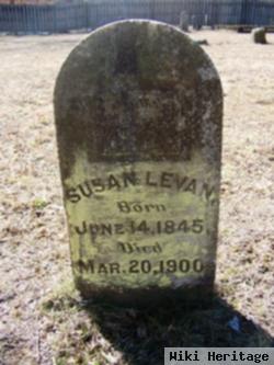 Susan "sukey" Layne Levan