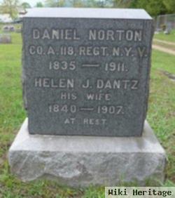 Daniel Norton