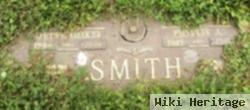 Detsy G "mike" Smith