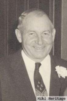 Leslie Charles "buster" Mossing