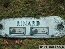 Walter E Rinard