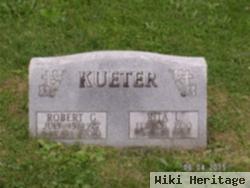 Robert G Keuter