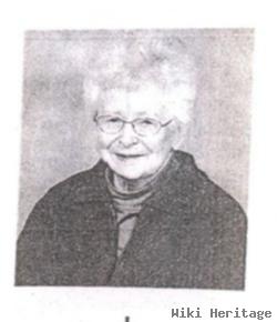 Dorothy Majerus Comins