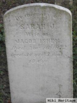 Sarah J Eashum