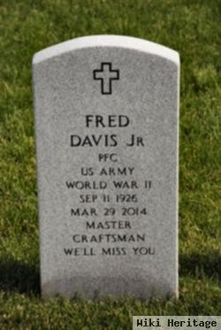 Fred Davis, Jr