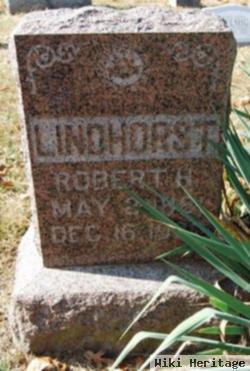 Robert H Lindhorst