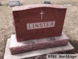 Mae Linster