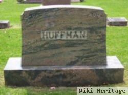 Dr George W Huffman