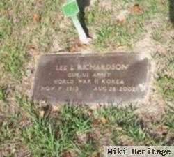 Lee L Richardson