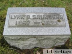 Lynn D Saunders