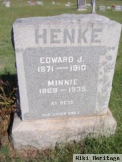 Minnie Henke