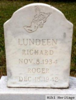 Richard C Lundeen