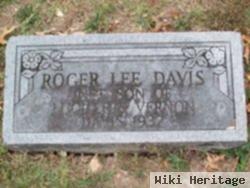 Roger Lee Davis