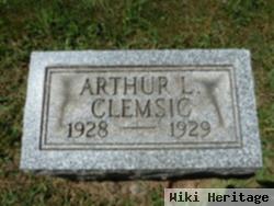 Arthur L Clemsic