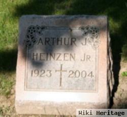 Arthur J Heinzen, Jr