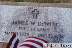 Pvt James W Dewitt