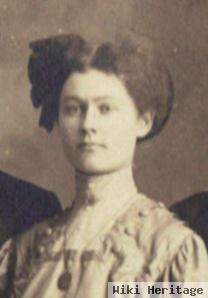 Hilda Marie Segretta Swanson