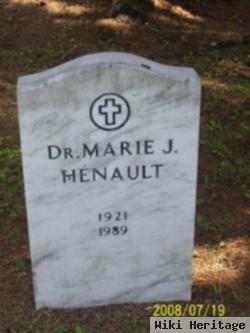 Dr Marie J. Henault