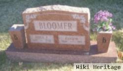 Ransom Bloomer