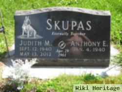 Anthony E Skupas