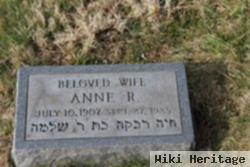 Anne R Heyman Kuff