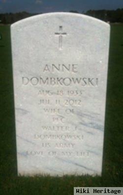 Anne Dombkowski