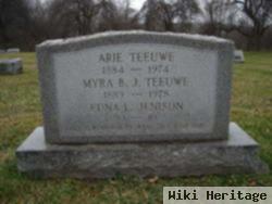 Myra B. Teeuwe