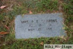 Mrs R. E. Simmons