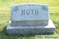 Elizabeth "lizzie" Atkins Huth